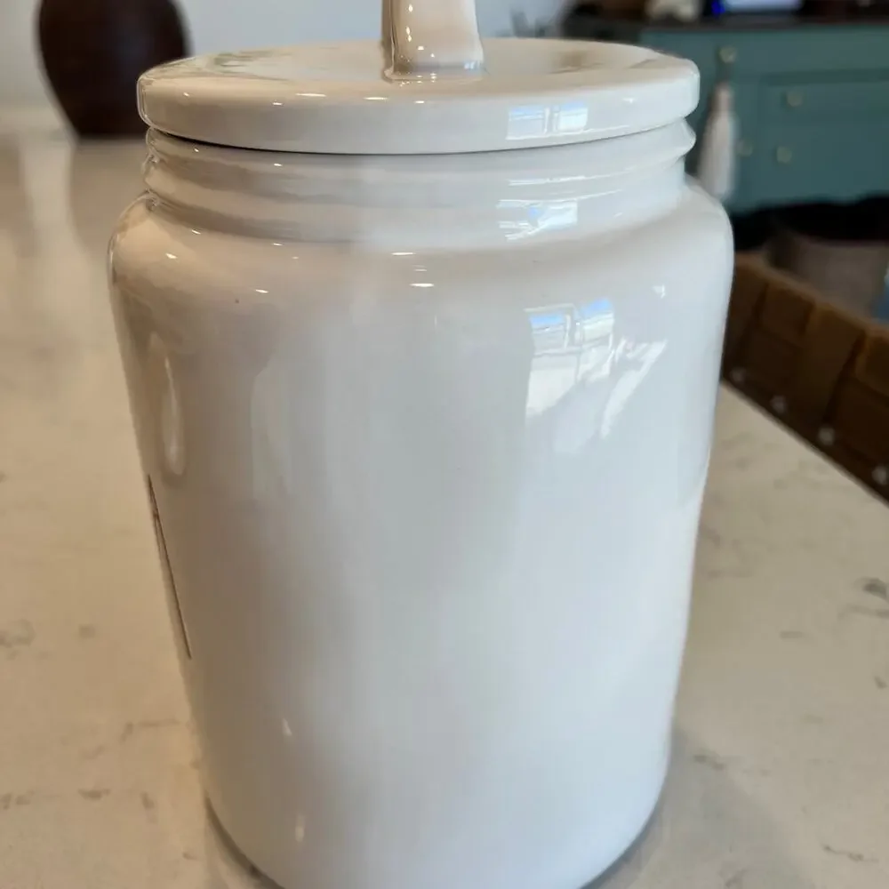 Rae Dunn Large Santa Canister - Picture 3 of 8